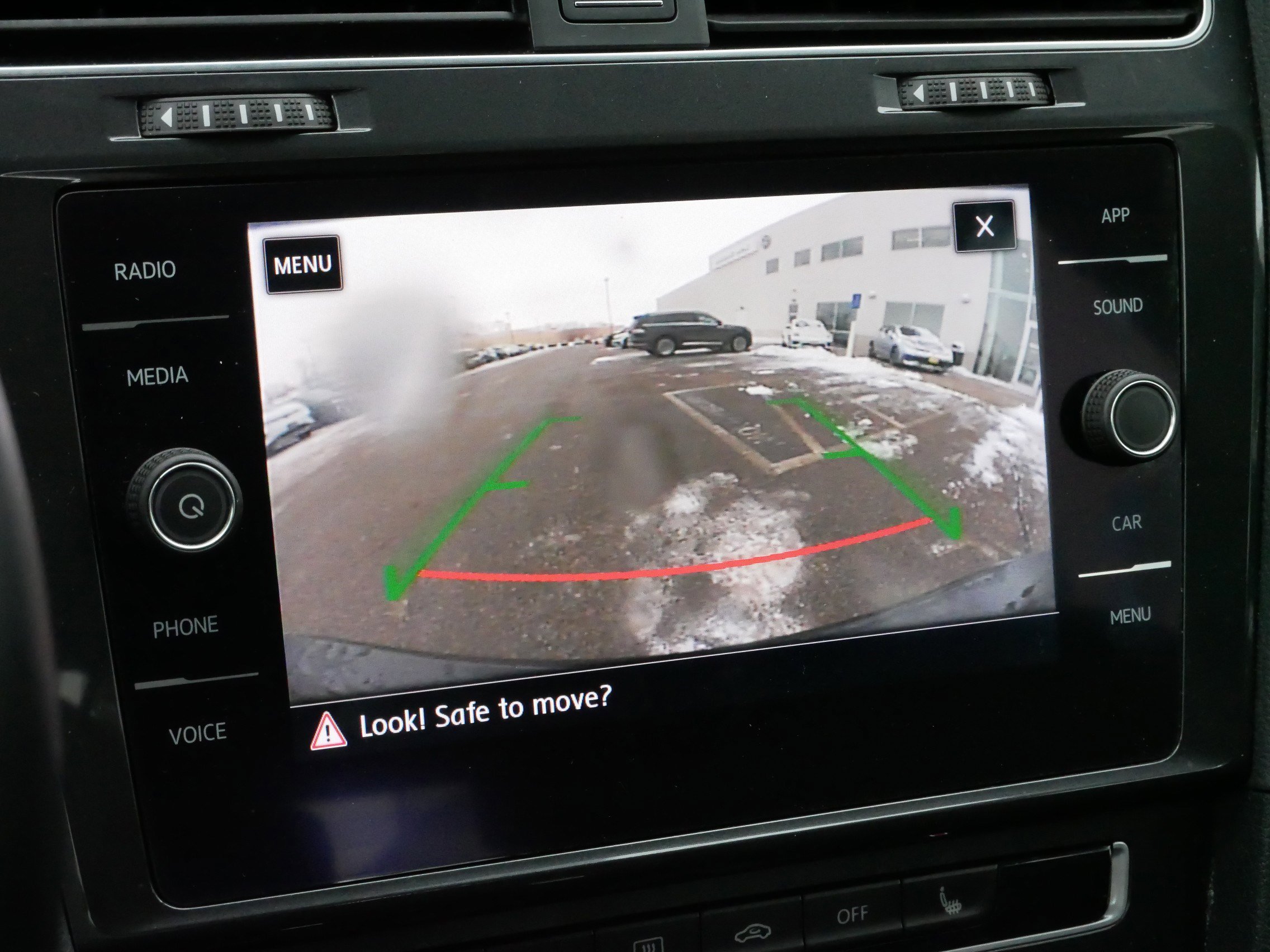 Used 2018 Volkswagen Golf Alltrack SE image 29