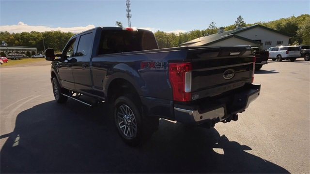 Used 2017 Ford F250 Lariat w/ FX4 Off-Road Package image 7