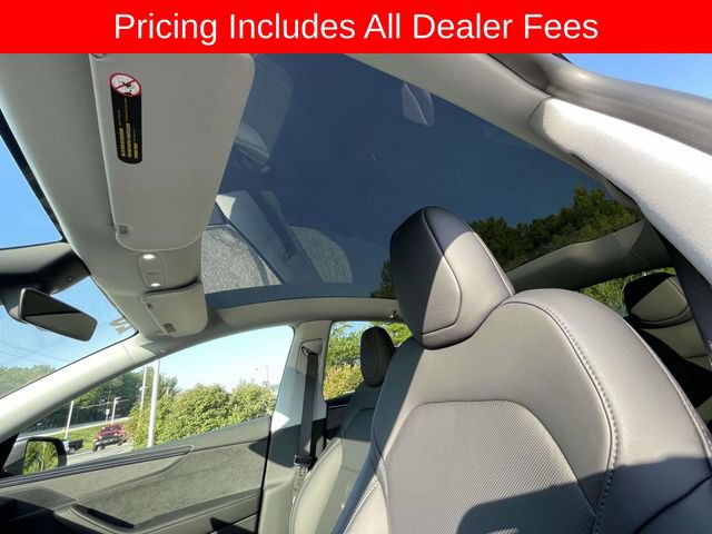 Used 2026 Tesla Model Y Long Range AWD/4WD image 25