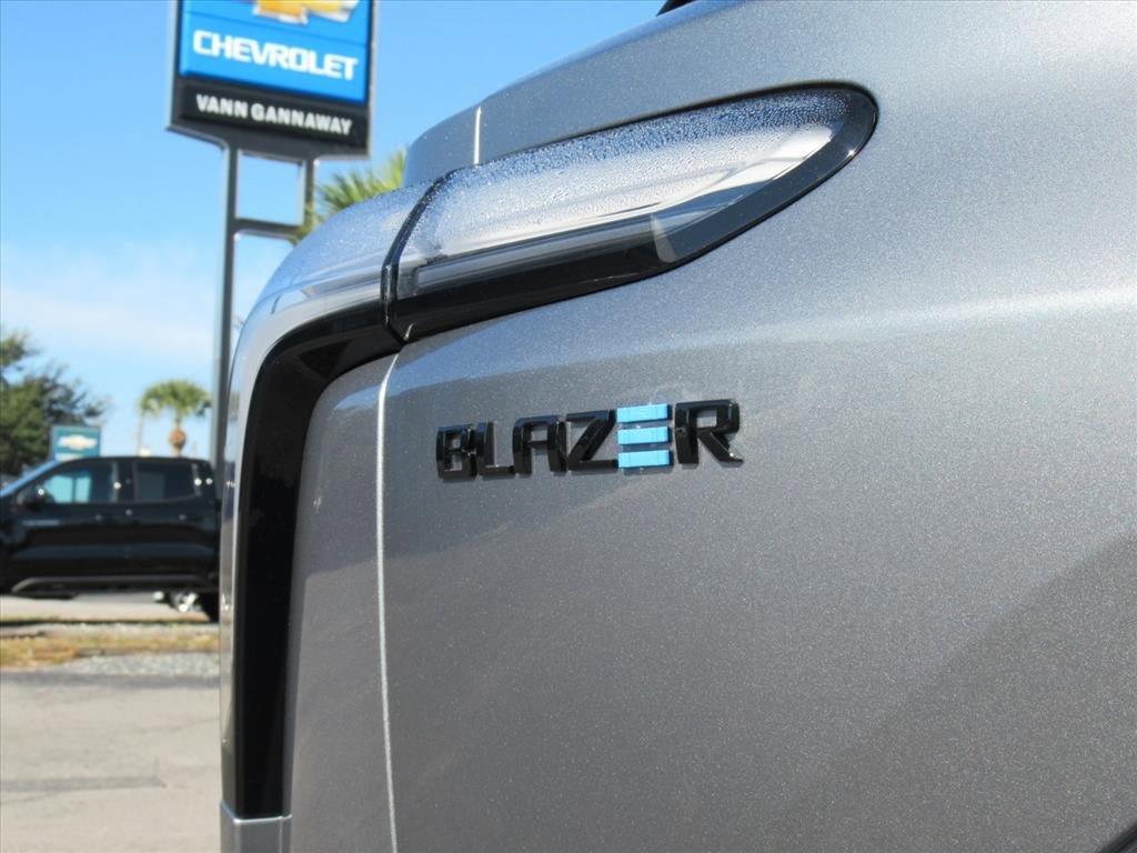 New 2026 Chevrolet Blazer EV SS AWD/4WD image 9