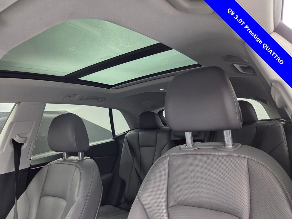 Used 2019 Audi Q8 Prestige w/ Adaptive Chassis Package image 37