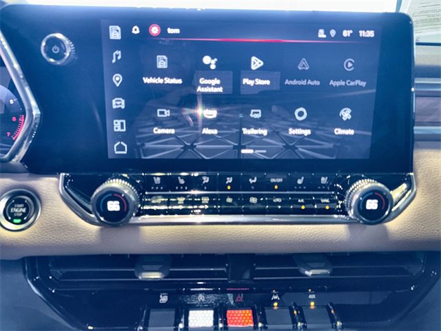 Used 2024 GMC Canyon Denali image 19