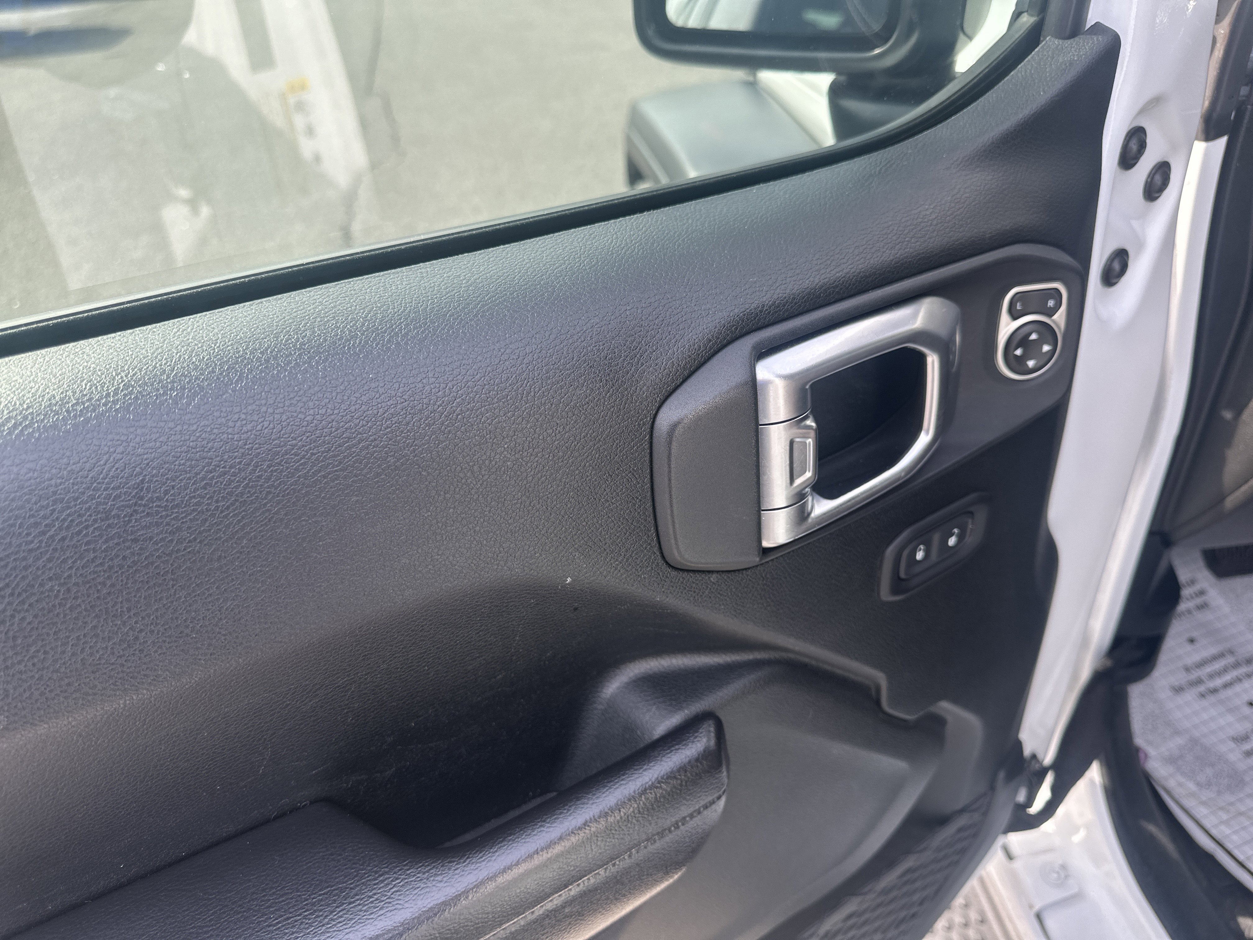 Used 2020 Jeep Wrangler Unlimited Sport image 16