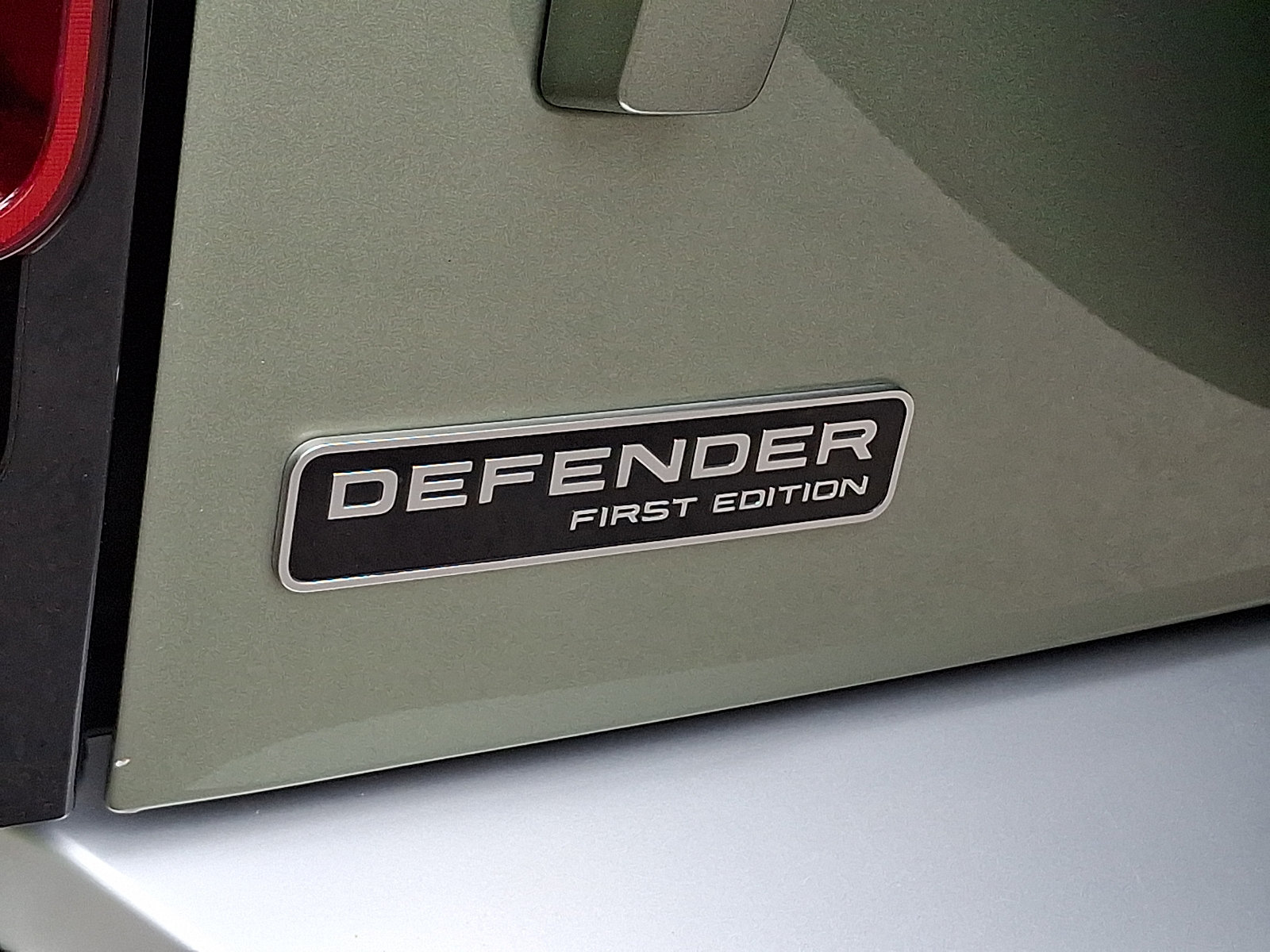 Used 2021 Land Rover Defender 90 First Edition AWD/4WD image 30
