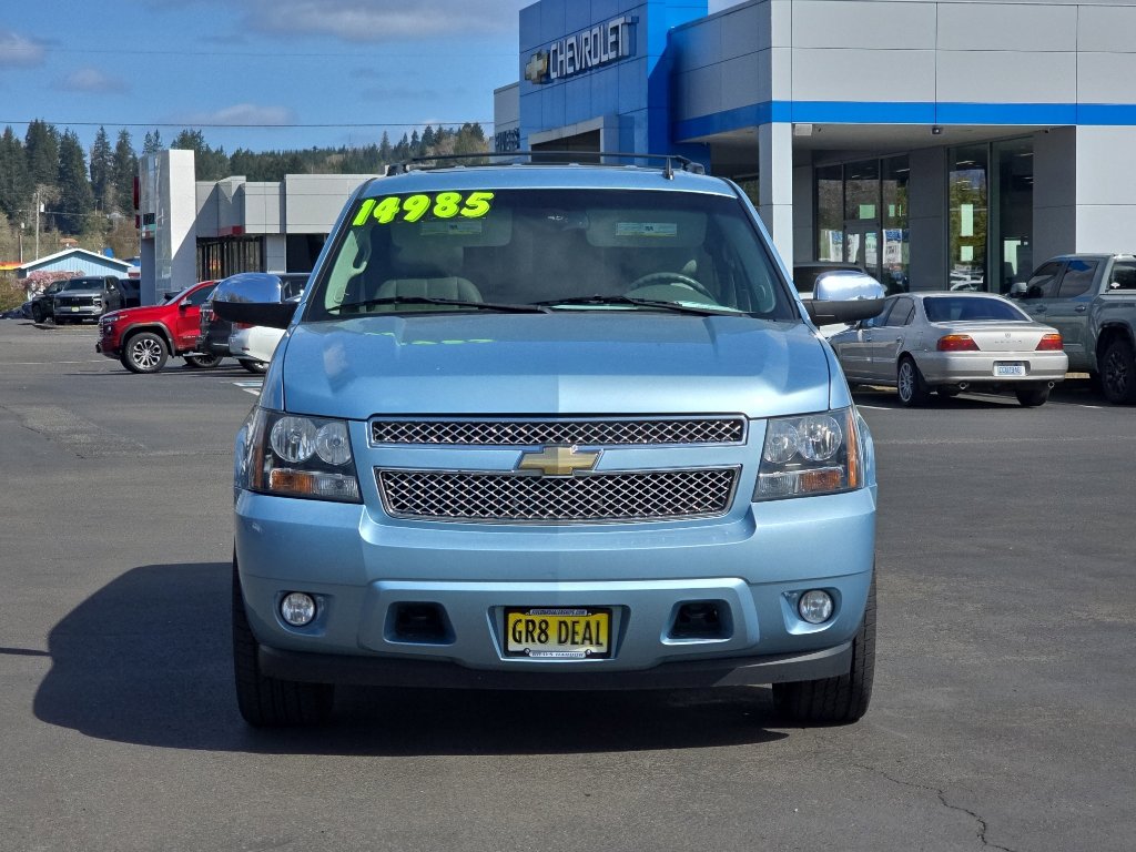 Used 2011 Chevrolet Tahoe LT w/ Luxury Package image 3