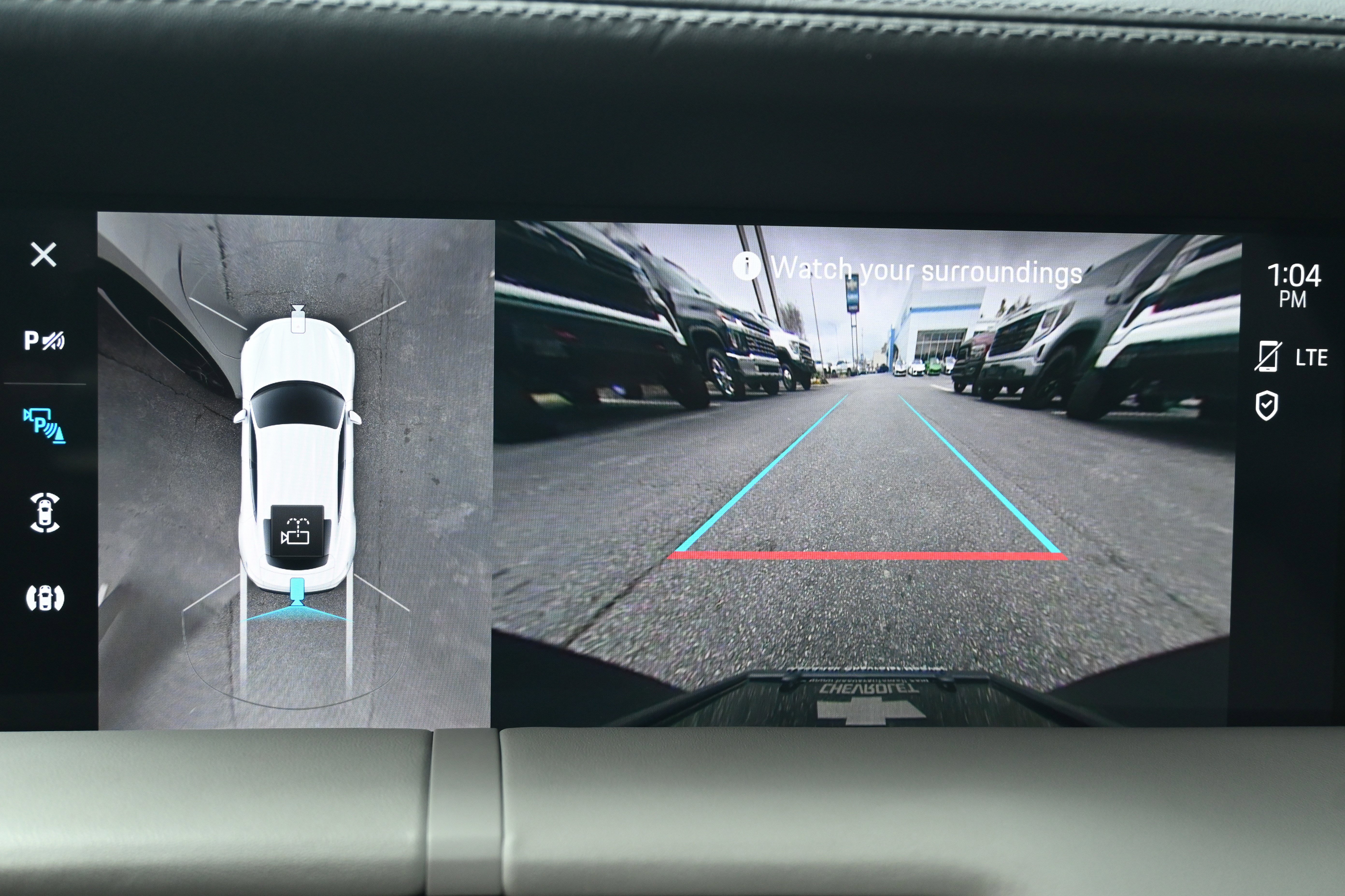 Used 2022 Porsche Taycan image 25