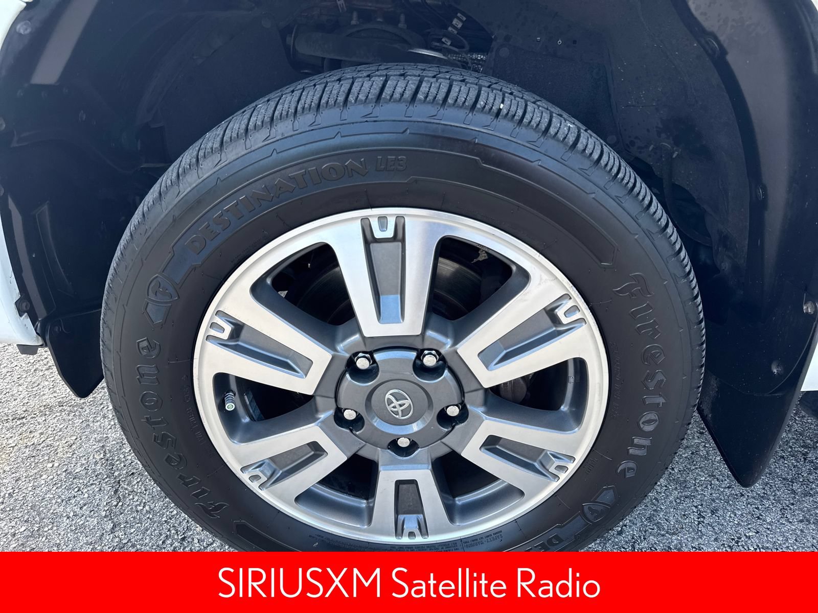 Used 2019 Toyota Tundra Platinum AWD/4WD image 21