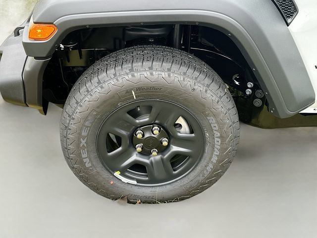 New 2026 Jeep Wrangler Sport AWD/4WD image 29