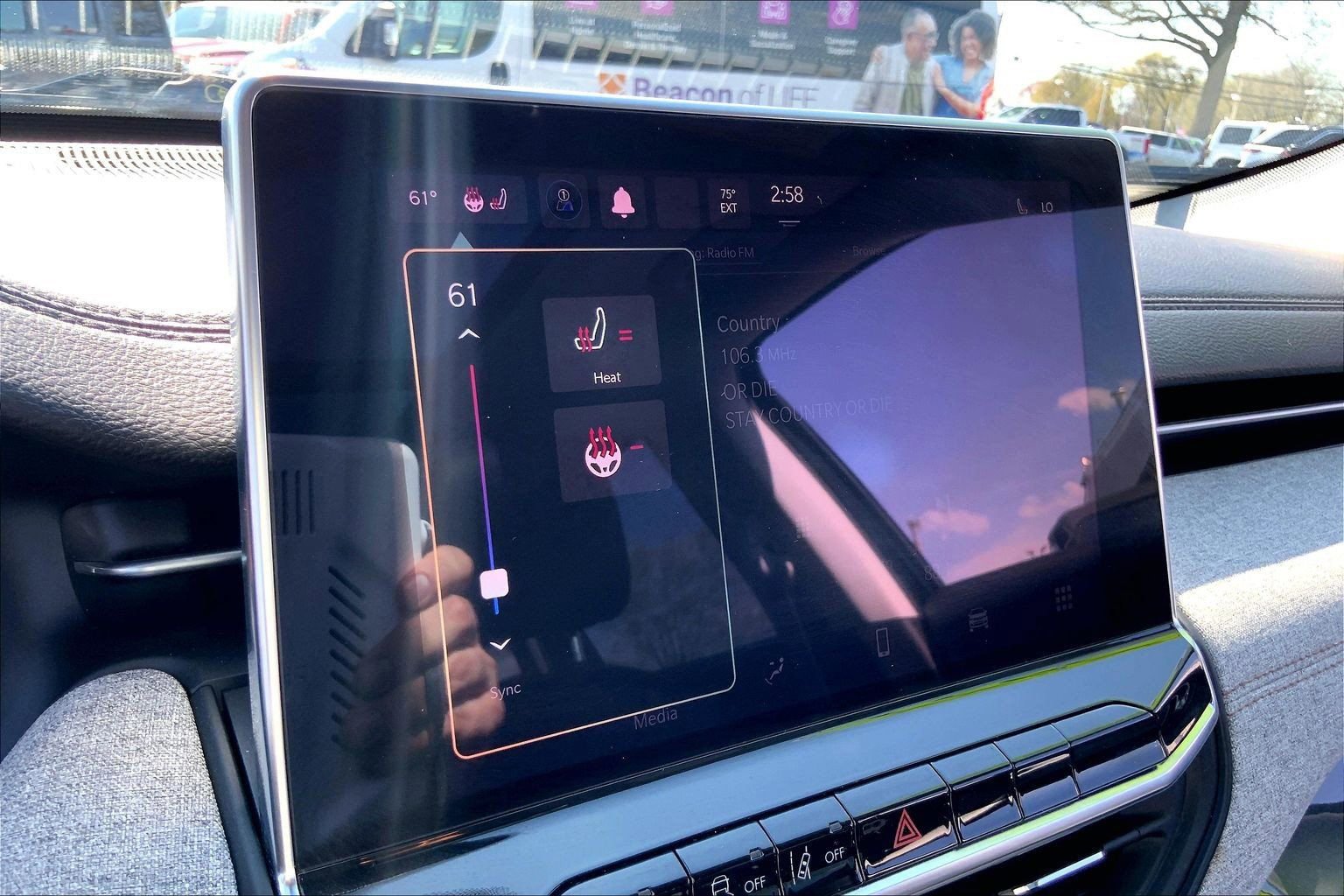 Certified 2022 Jeep Compass Latitude w/ Sun and Sound Group image 32