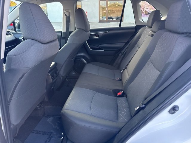 Used 2024 Toyota RAV4 XLE image 23