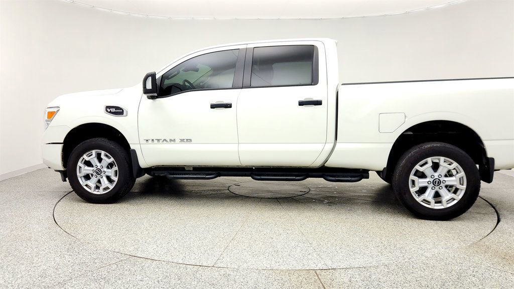 Used 2023 Nissan Titan SV w/ SV Convenience Package AWD/4WD image 8