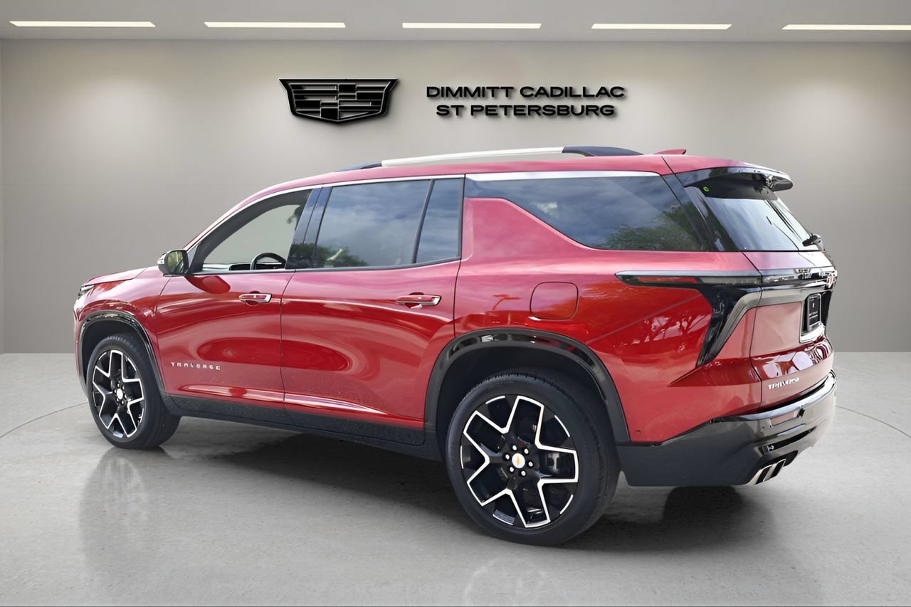 Used 2025 Chevrolet Traverse High Country w/ LPO, Floor Liner Package FWD image 3