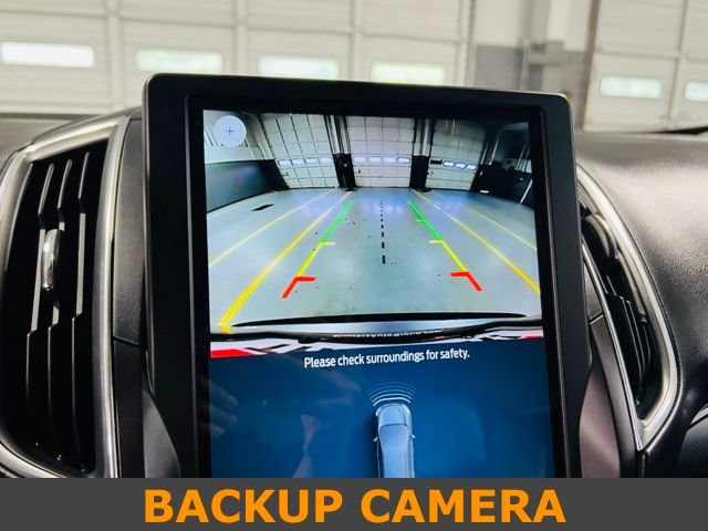 Used 2021 Ford Edge Titanium AWD/4WD image 7