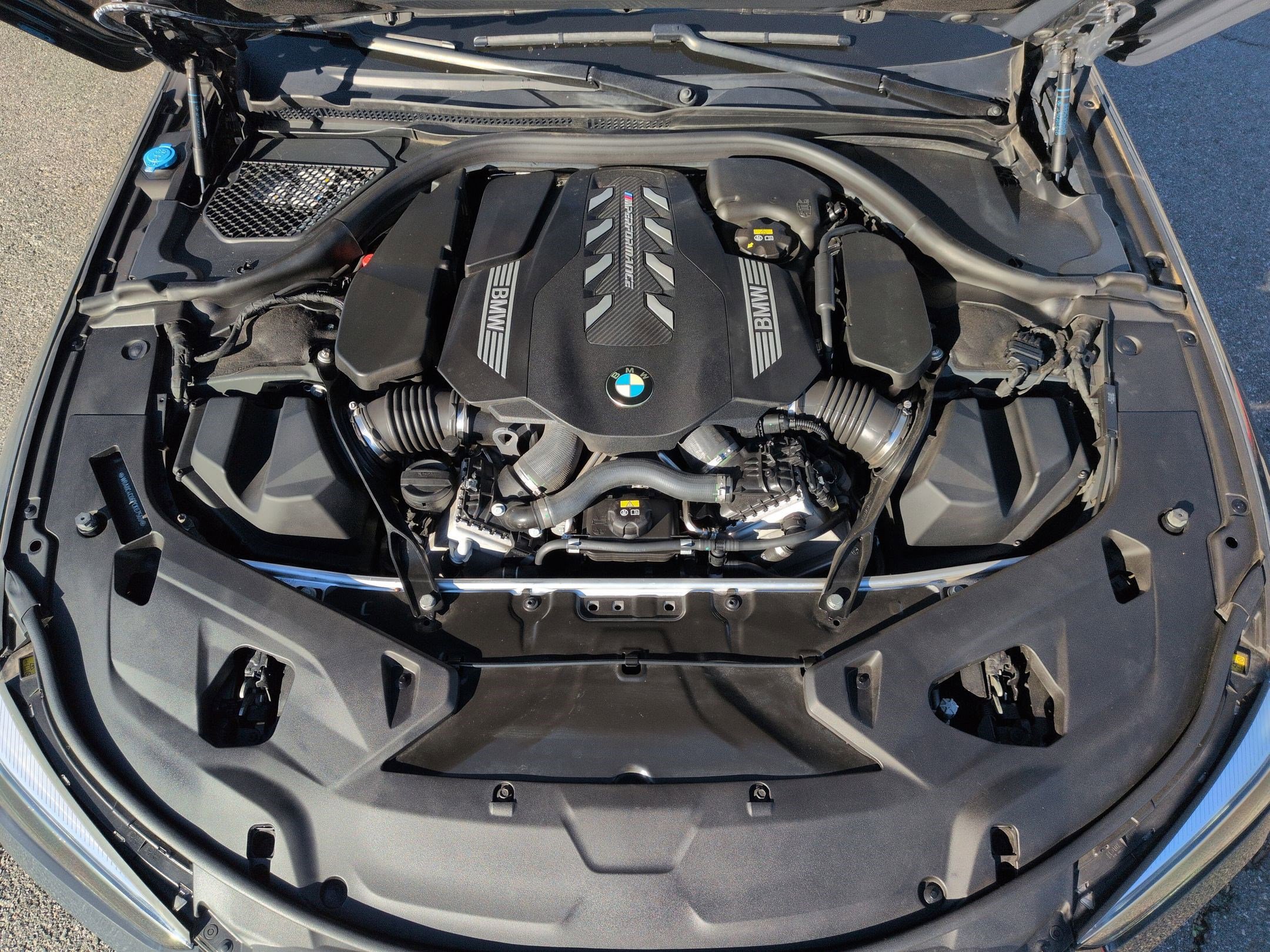 Used 2023 BMW M850i xDrive M850i xDrive image 33