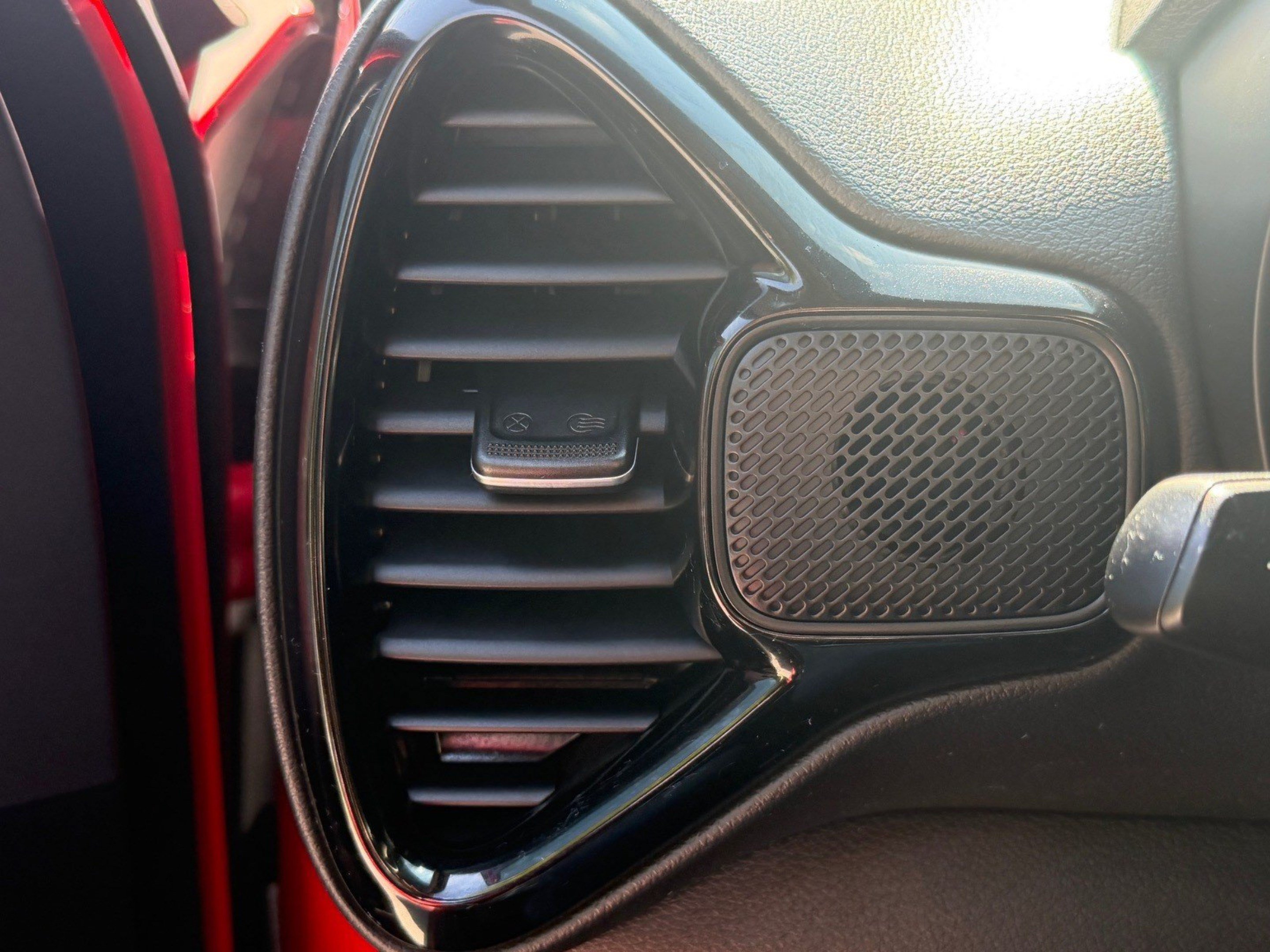 Certified 2022 Kia Soul EX FWD image 33