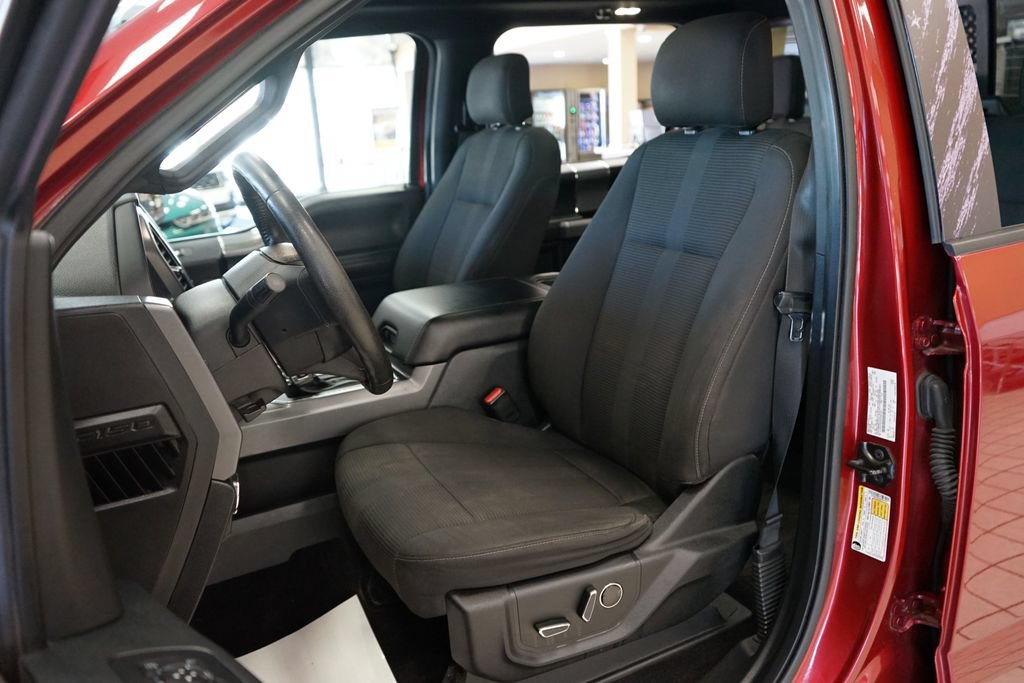 Used 2016 Ford F150 XLT w/ Equipment Group 302A Luxury AWD/4WD image 2