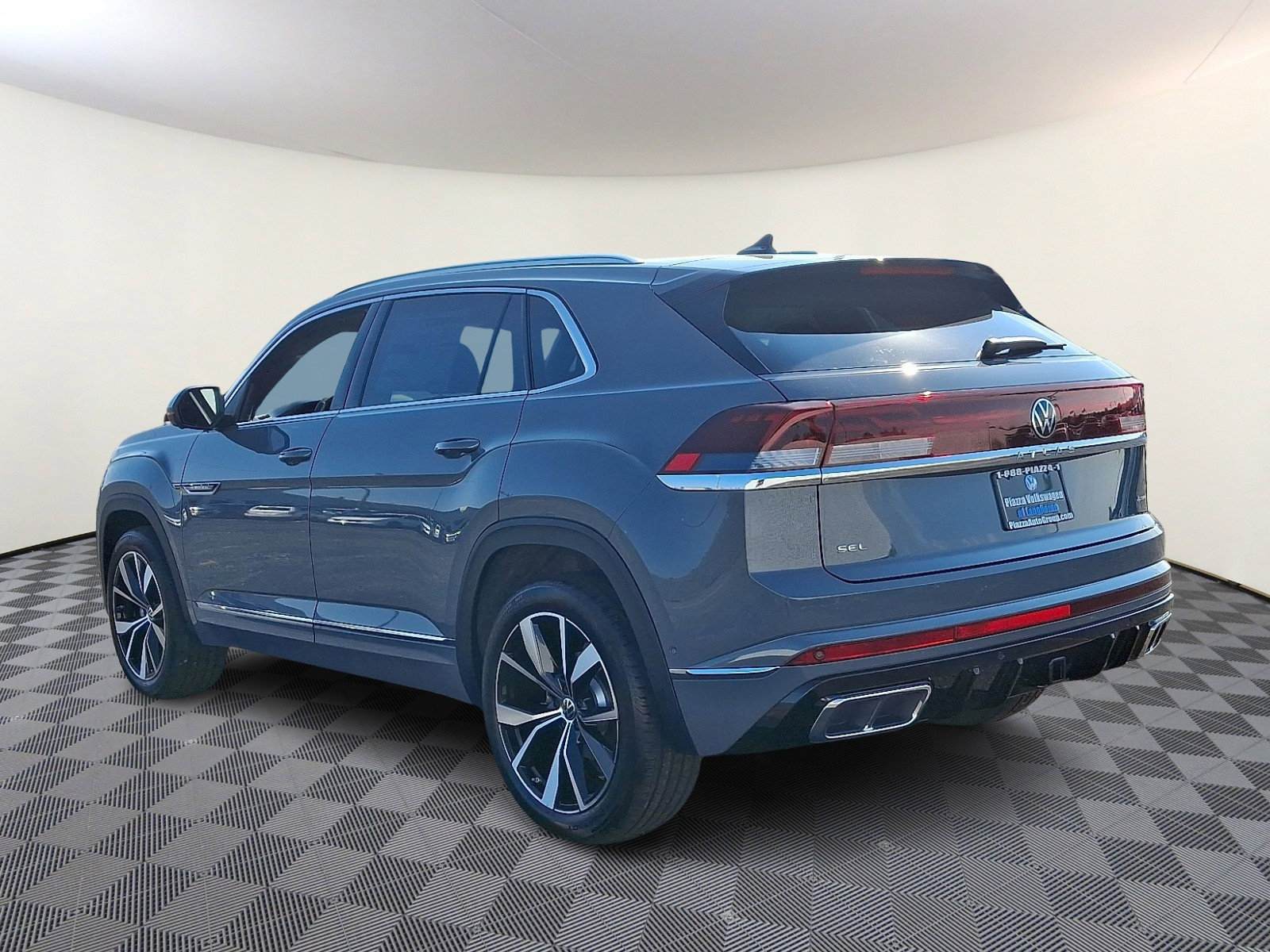 New 2026 Volkswagen Atlas Cross Sport SEL Premium R-Line image 3