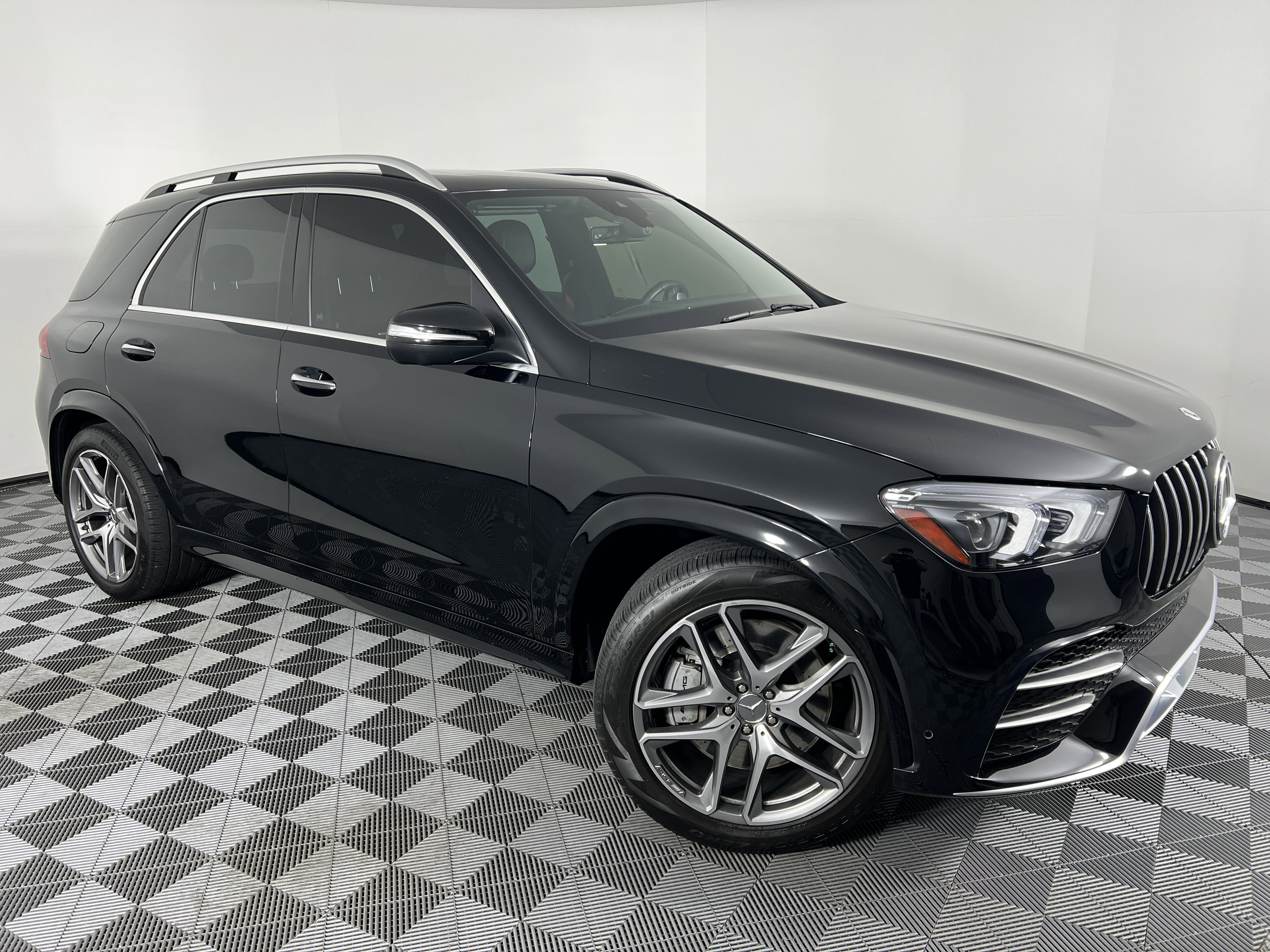 Certified 2021 Mercedes-Benz GLE 53 AMG 4MATIC image 2