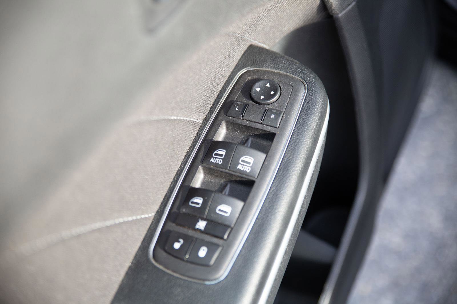 Used 2023 Dodge Charger SXT image 19