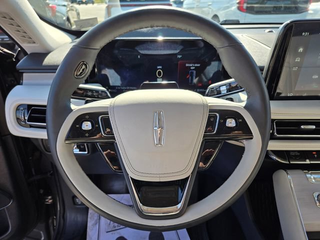 Used 2025 Lincoln Aviator Reserve w/ Illumination Package AWD/4WD image 33