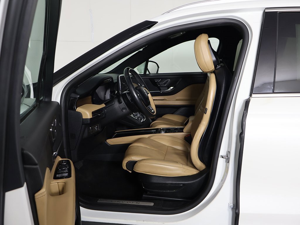 Used 2021 Lincoln Corsair Reserve w/ Equipment Group 201A image 29