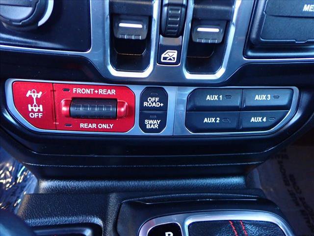 Used 2022 Jeep Gladiator Rubicon w/ Cold Weather Group image 18