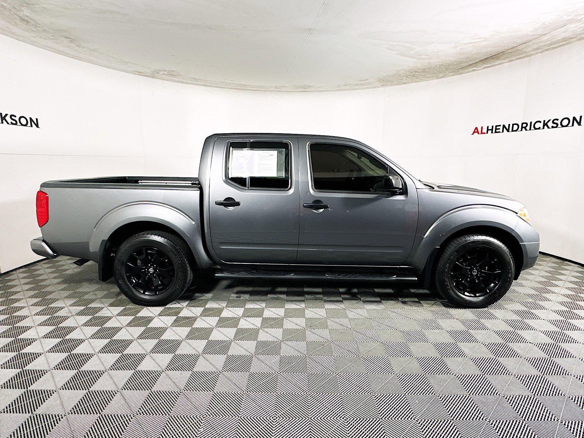 Used 2020 Nissan Frontier SV w/ Midnight Edition Floor Mats video 2