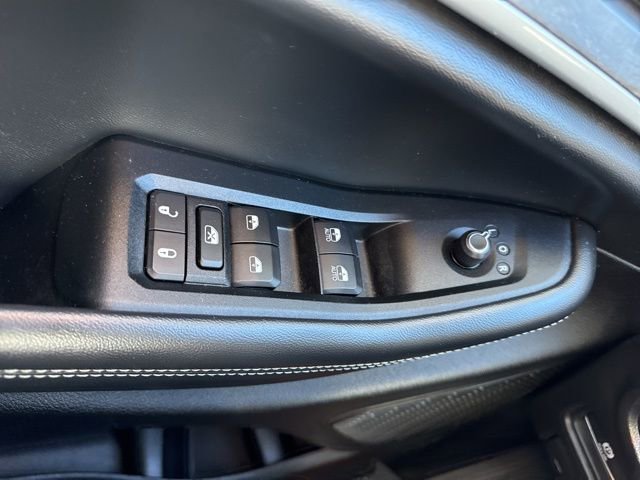 Certified 2023 Jeep Grand Cherokee Limited w/ Luxury Tech Group II AWD/4WD image 34