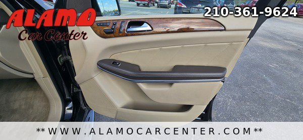 Used 2014 Mercedes-Benz GL 450 4MATIC w/ Lighting Package image 19