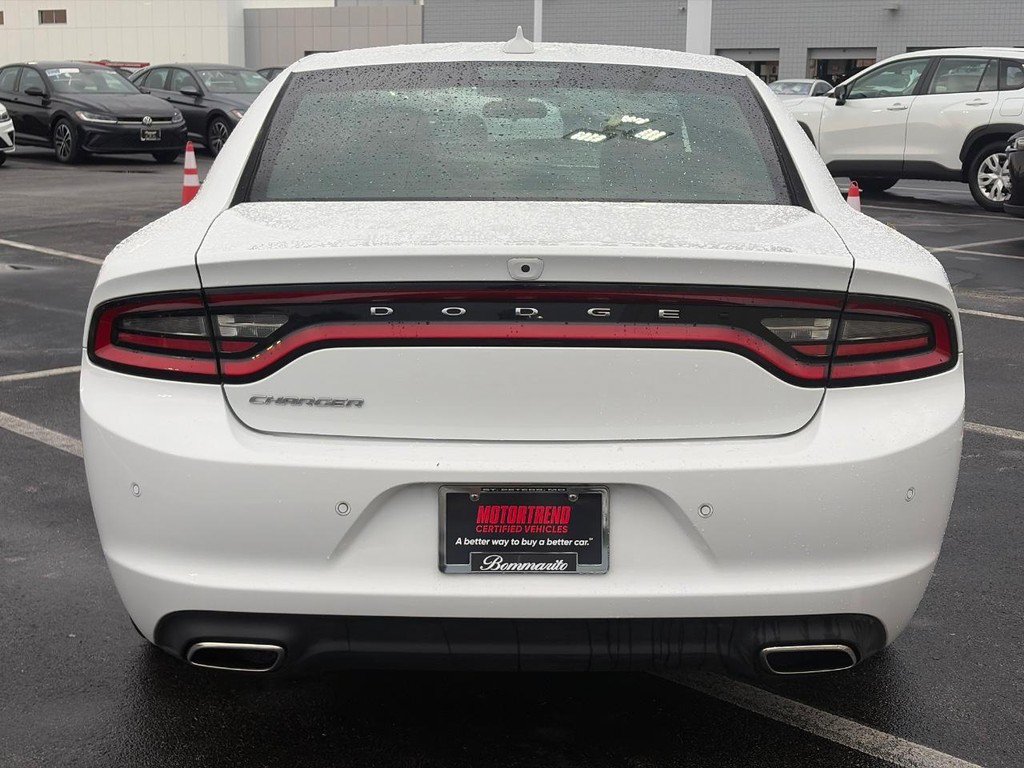 Used 2023 Dodge Charger SXT RWD image 6