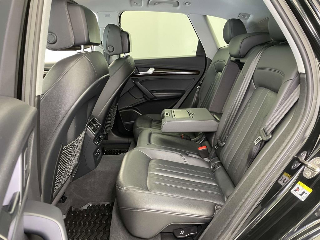 Used 2019 Audi Q5 2.0T Premium Plus w/ Premium Plus Package image 19