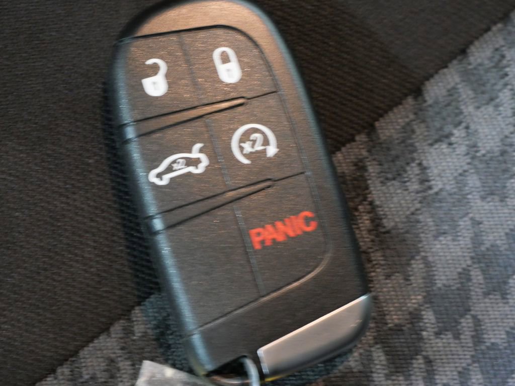 Used 2023 Dodge Charger SXT w/ Blacktop Package image 24