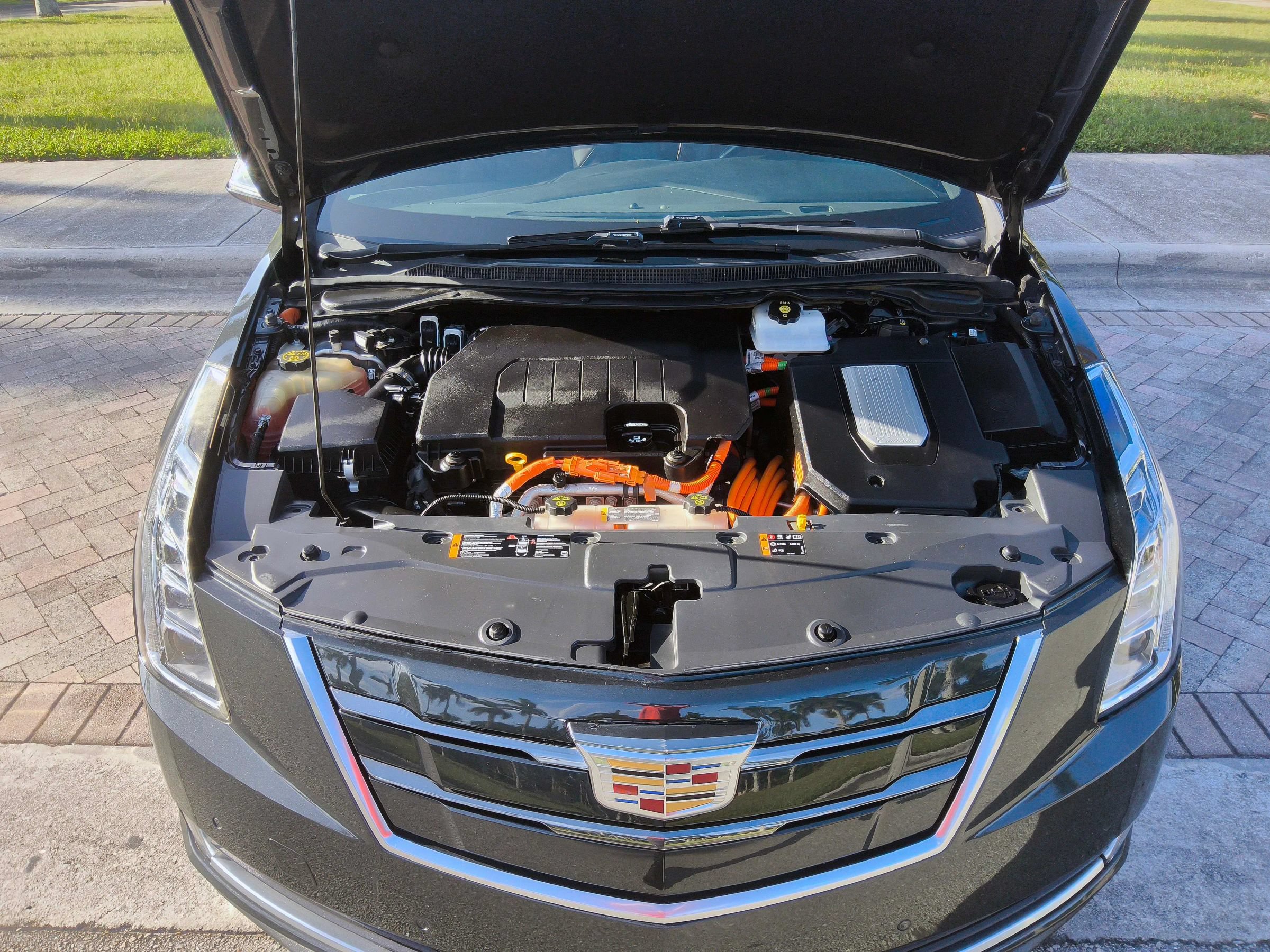 Used 2016 Cadillac ELR FWD image 33