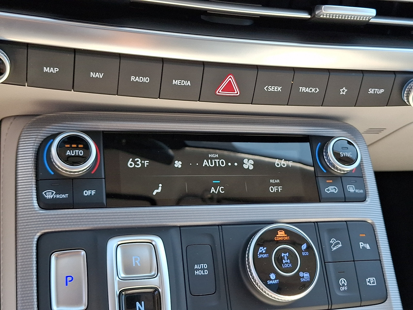 Used 2024 Hyundai Palisade Calligraphy AWD/4WD image 17