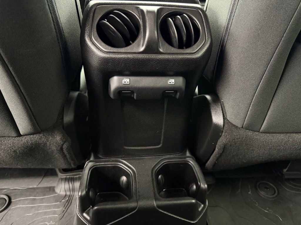 Used 2018 Jeep Wrangler Unlimited Sport S image 56