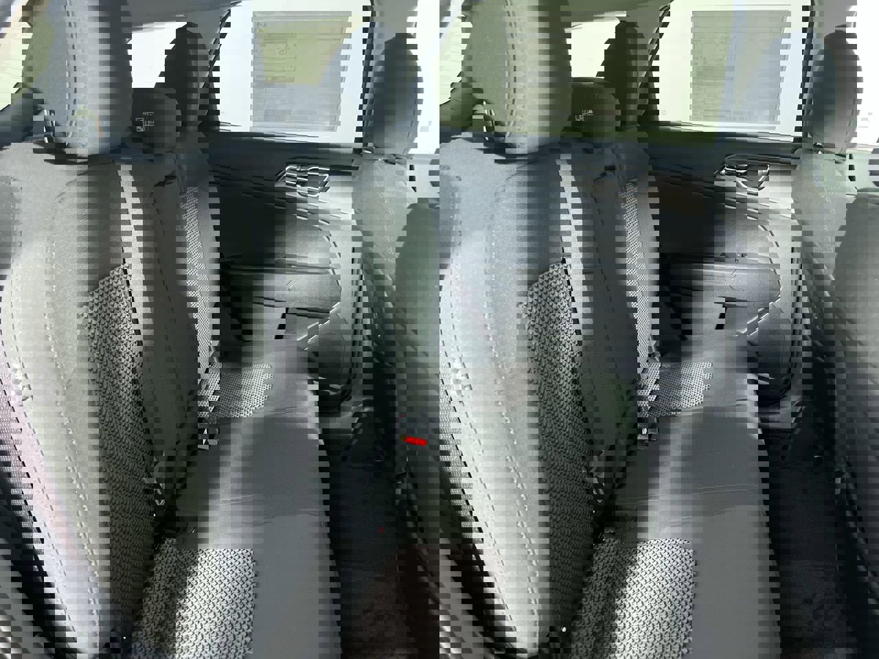 New 2026 Kia Sportage S image 29