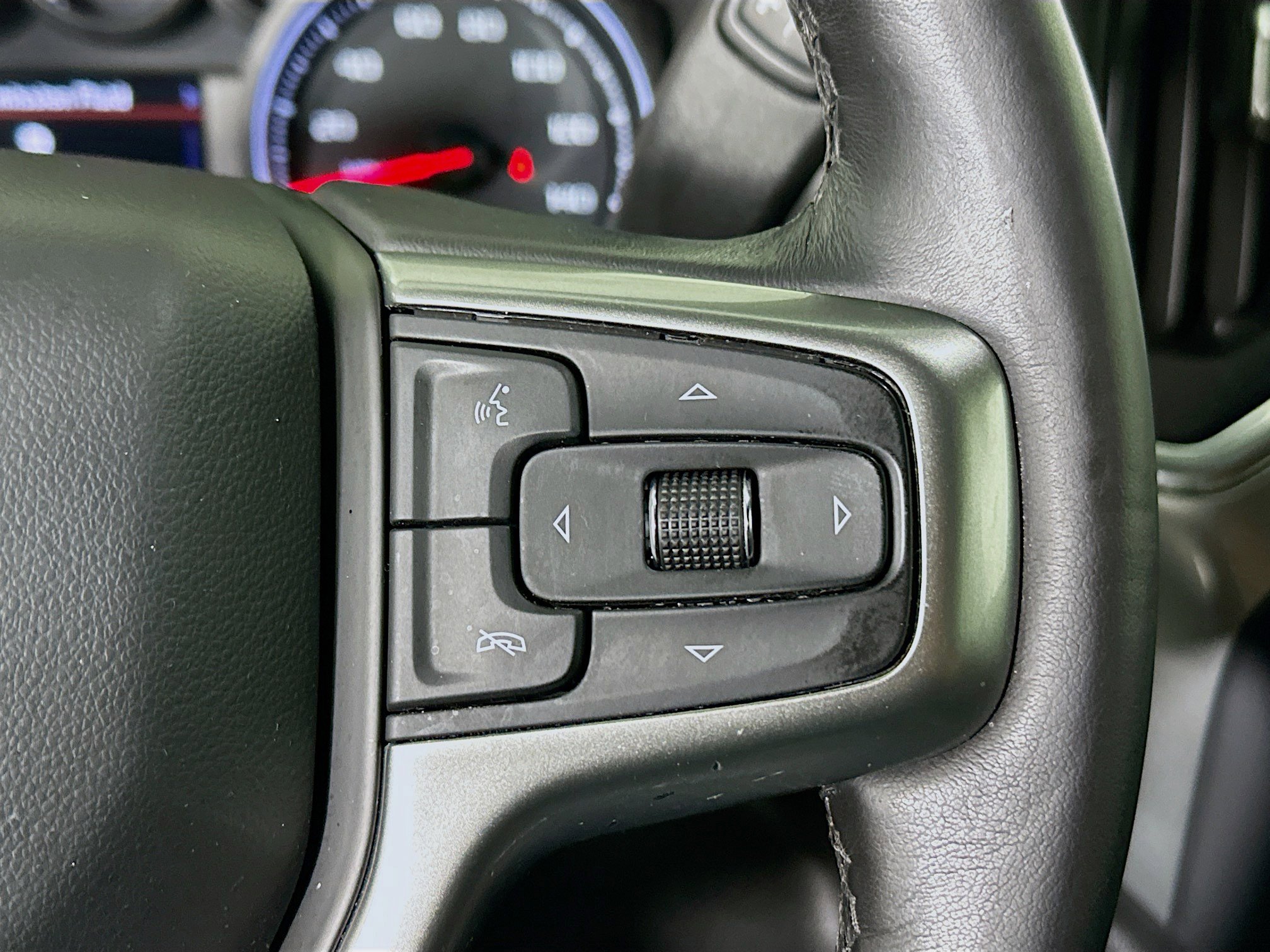 Used 2021 Chevrolet Silverado 1500 LT image 17