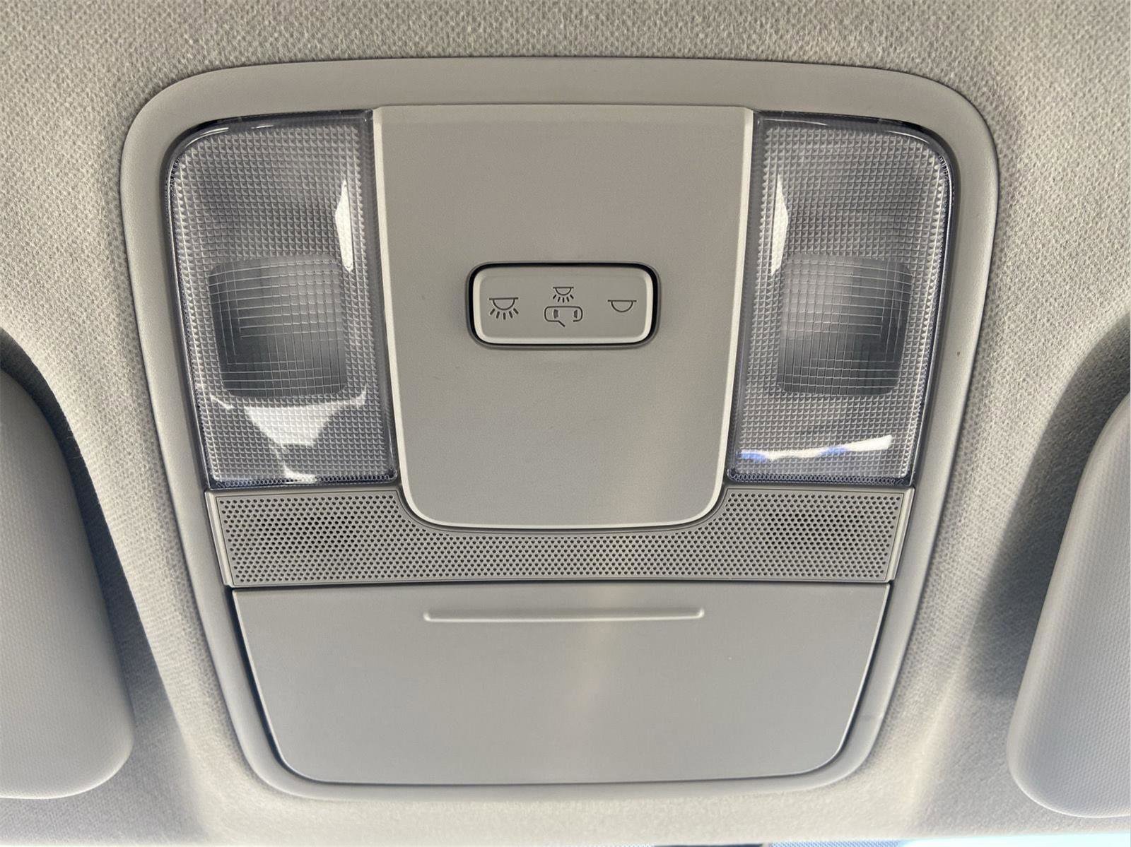 Used 2020 Kia Forte LXS FWD image 30