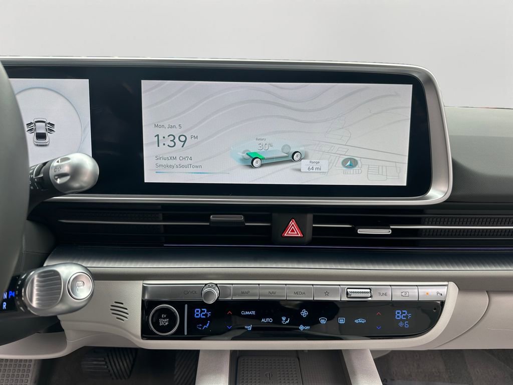 Used 2024 Hyundai Ioniq 6 SEL image 16