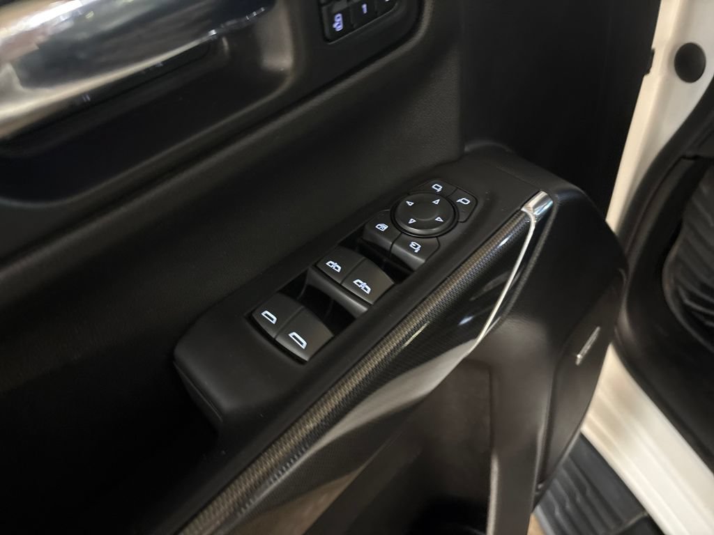 Used 2020 GMC Sierra 1500 AT4 w/ AT4 Premium Package AWD/4WD image 16