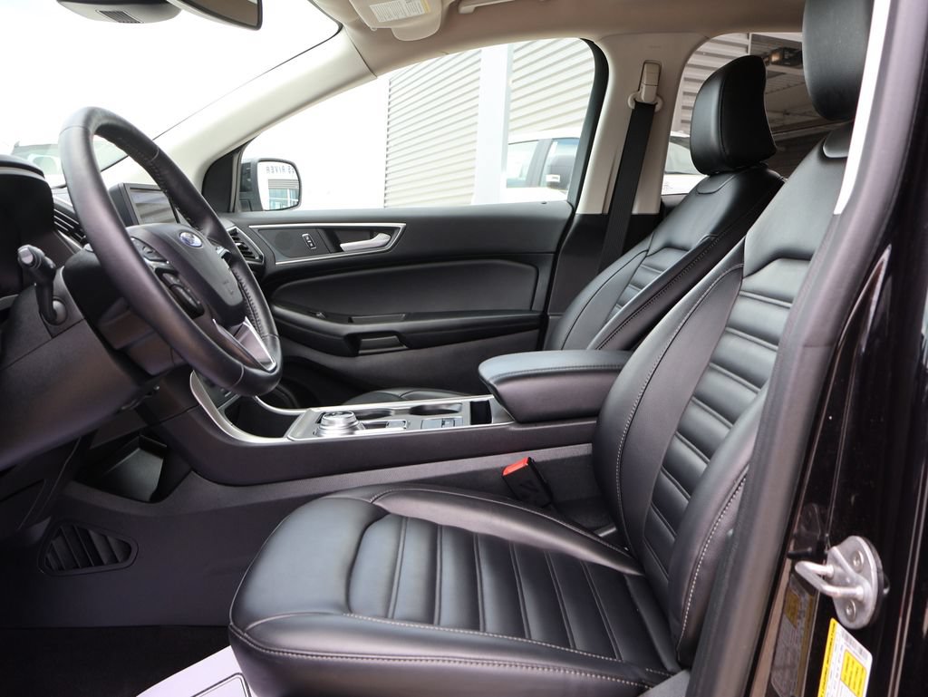 Certified 2024 Ford Edge SEL w/ Convenience Package AWD/4WD image 24