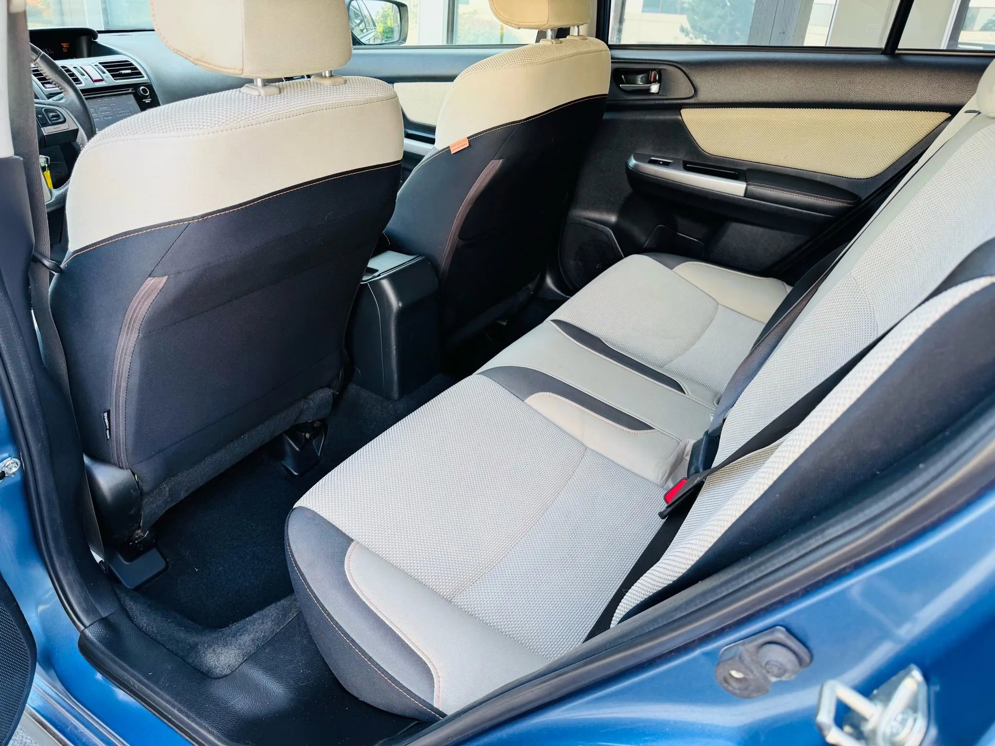 Used 2017 Subaru Crosstrek 2.0i Premium image 10
