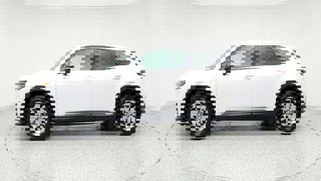 Used 2025 Honda Prologue EX image 8