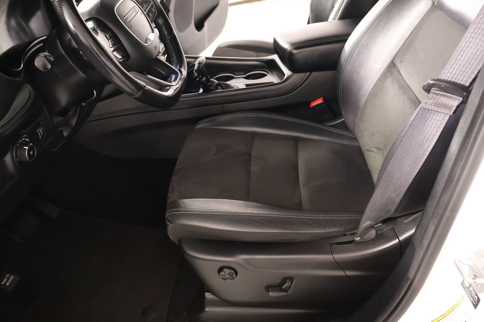 Used 2022 Dodge Durango GT RWD image 12