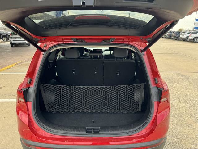 Used 2023 Hyundai Santa Fe SEL image 17