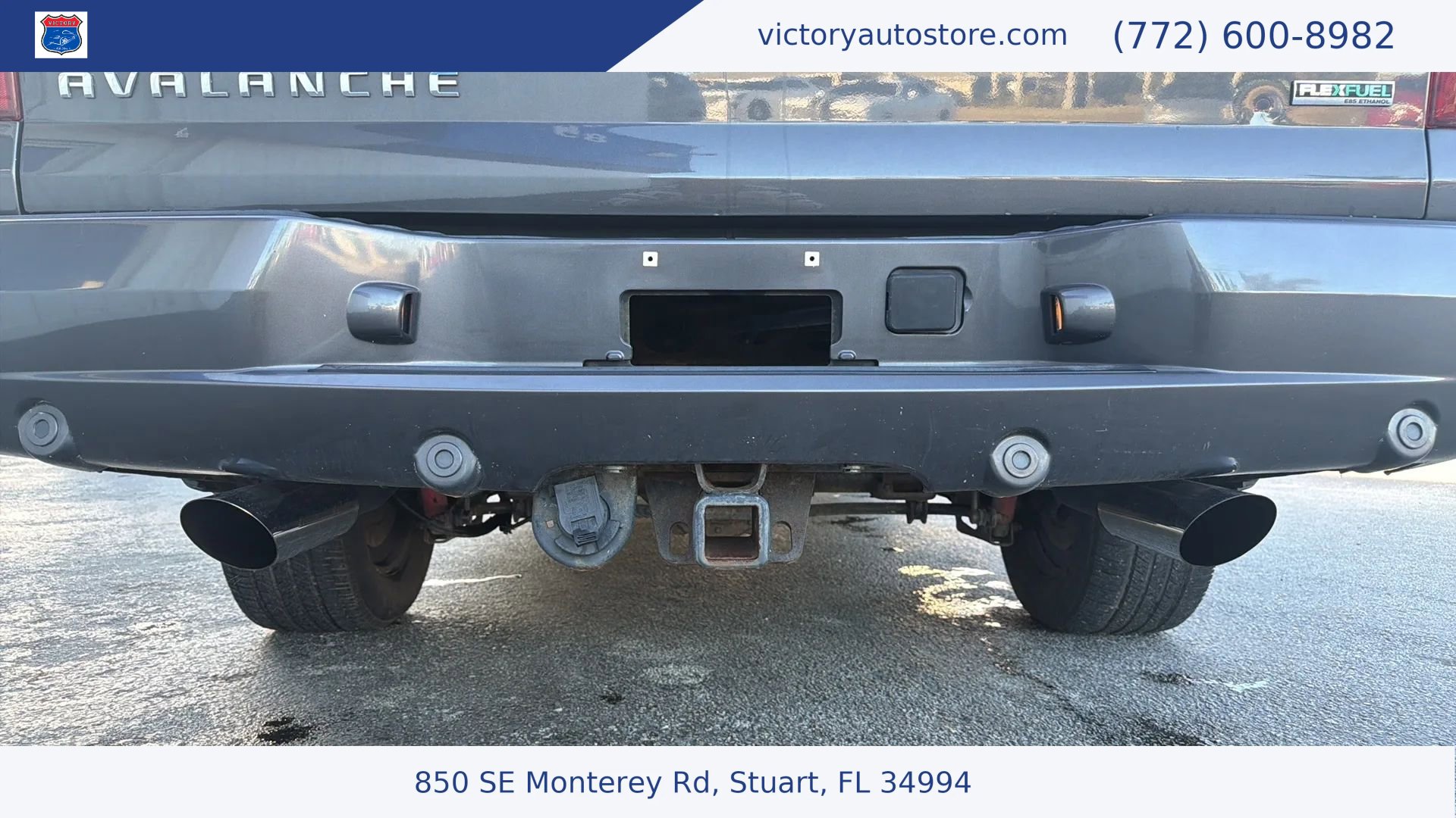 Used 2010 Chevrolet Avalanche LT w/ Suspension Package, Off-Road image 14
