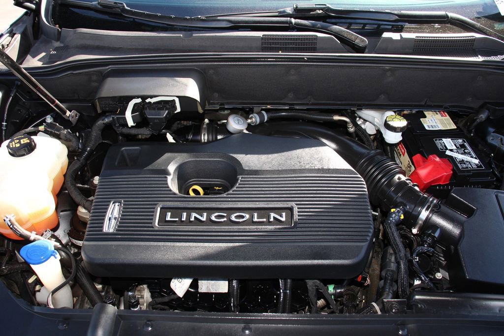 Used 2019 Lincoln Nautilus Reserve FWD image 24