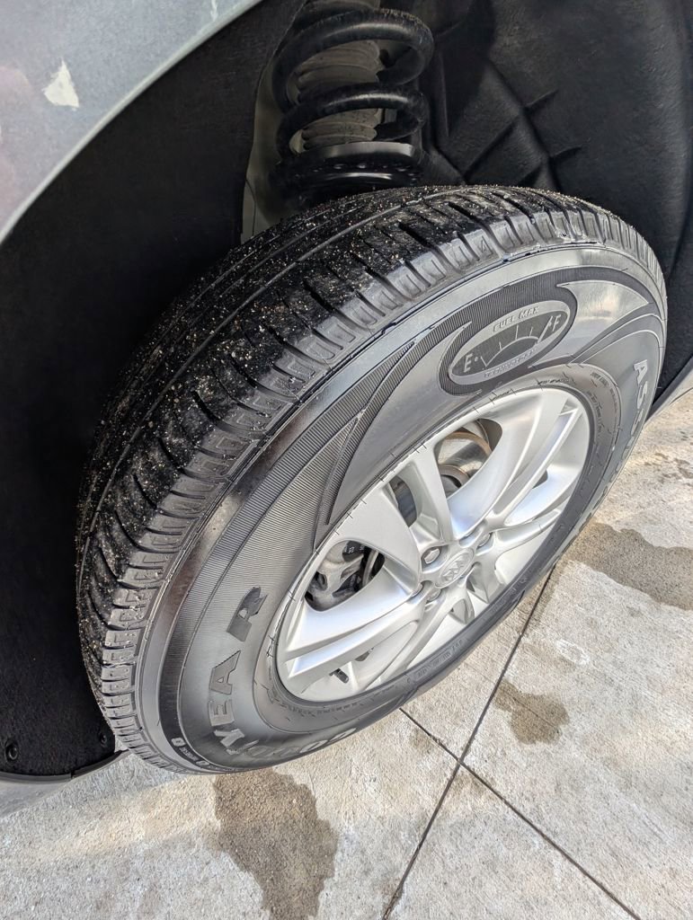 Used 2021 Buick Enclave Essence w/ Sound and Sites Package image 44