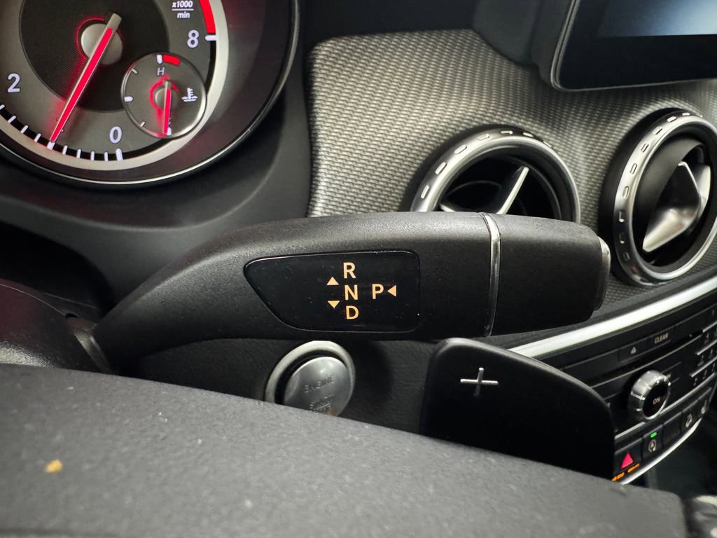 Used 2017 Mercedes-Benz GLA 250 4MATIC image 29