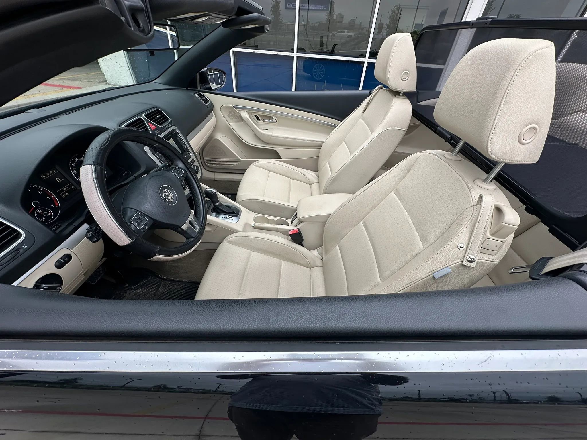 Used 2015 Volkswagen Eos Komfort FWD image 14